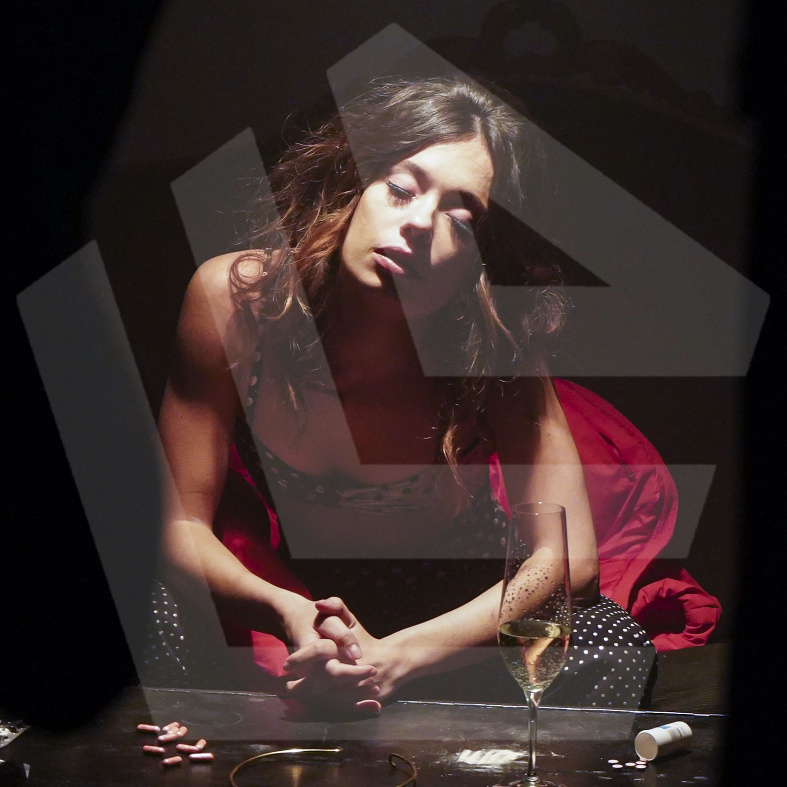 Imagen destacada de noticia: LA CASA AZUL: "El Colapso Gravitacional" Single y Video